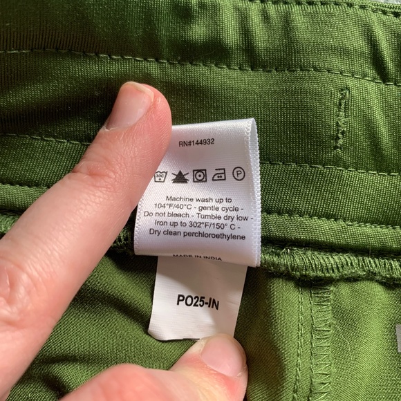 Mandala Olive Green Scrub Set - Sz M - Picture 3 of 6